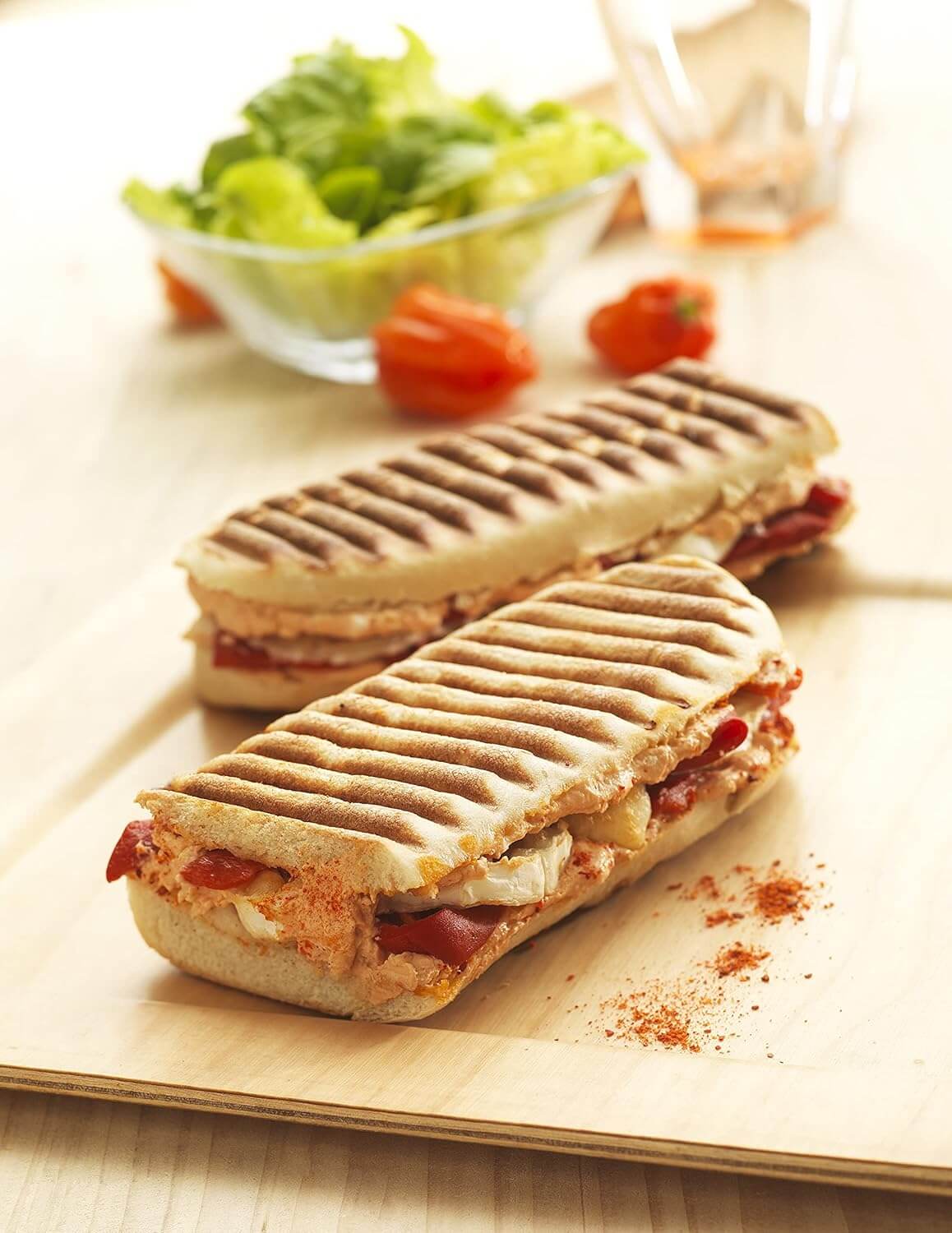 Sandwichera Tefal SW854D16 700W, panini o sandwich dorados en pocos minutos